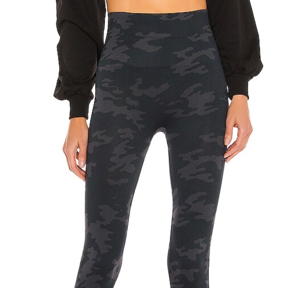 Spanx cameo seamless shaping leggings size XL